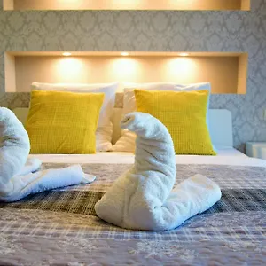 Апартаменты Homely Place Serce Poznania - Stary Rynek - Parking, Познань